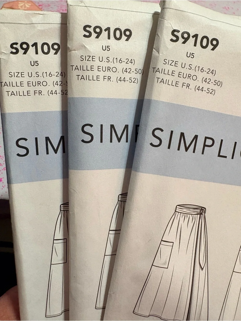BN UNCUT SIMPLICITY 9109 R5 SKIRT SEWING PATTERNS